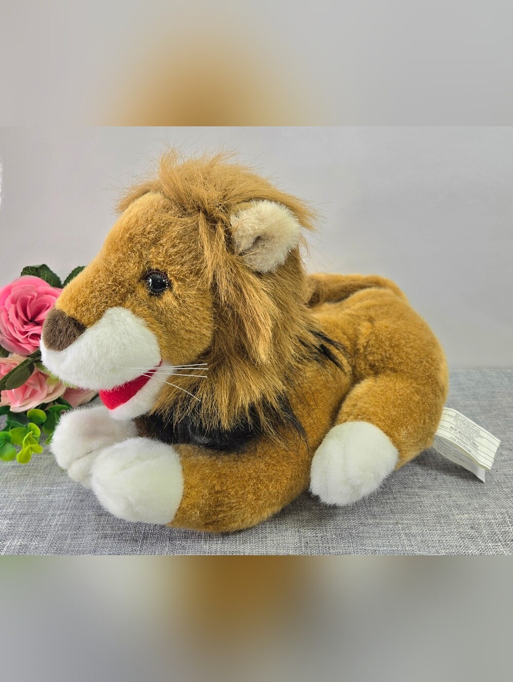 Vintage 1990s Lion Plush Stuffed Animal Merangue Canada 90s Simba Toy